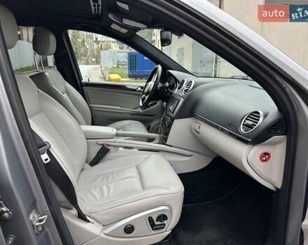 Серый Мерседес ГЛ-класс, объемом двигателя 2.99 л и пробегом 232 тыс. км за 16900 $, фото 18 на Automoto.ua