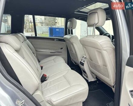 Серый Мерседес ГЛ-класс, объемом двигателя 2.99 л и пробегом 232 тыс. км за 16900 $, фото 20 на Automoto.ua