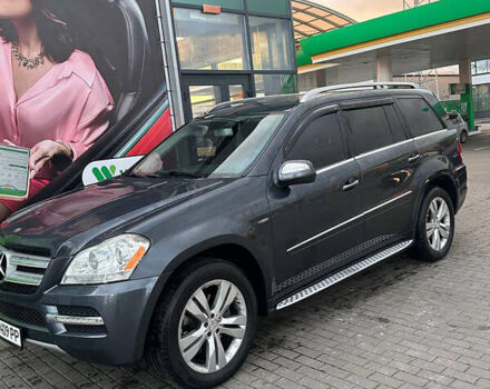 Мерседес ГЛ-Клас 2010 у Києві на Automoto.ua Сірий Мерседес ГЛ-Клас, об'ємом двигуна 2.99 л та пробігом 268 тис. км за 24200 $, фото 2 на Automoto.ua