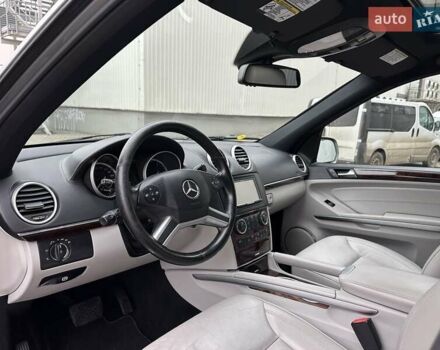 Серый Мерседес ГЛ-класс, объемом двигателя 2.99 л и пробегом 232 тыс. км за 16900 $, фото 17 на Automoto.ua