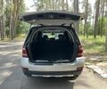 Серый Мерседес ГЛ-класс, объемом двигателя 3 л и пробегом 300 тыс. км за 7500 $, фото 19 на Automoto.ua