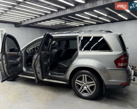 Серый Мерседес ГЛ-класс, объемом двигателя 2.99 л и пробегом 284 тыс. км за 16300 $, фото 8 на Automoto.ua