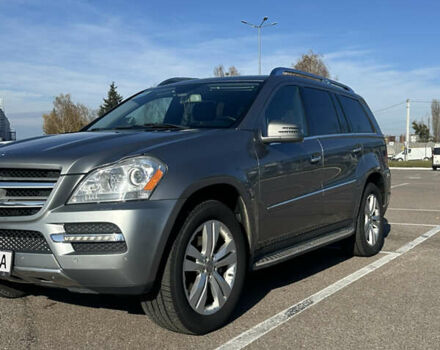 Серый Мерседес ГЛ-класс, объемом двигателя 2.99 л и пробегом 215 тыс. км за 19500 $, фото 2 на Automoto.ua