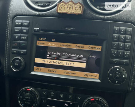 Серый Мерседес ГЛ-класс, объемом двигателя 3 л и пробегом 230 тыс. км за 17500 $, фото 28 на Automoto.ua