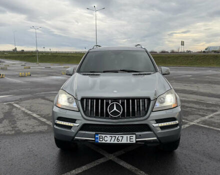 Серый Мерседес ГЛ-класс, объемом двигателя 2.99 л и пробегом 284 тыс. км за 16300 $, фото 16 на Automoto.ua