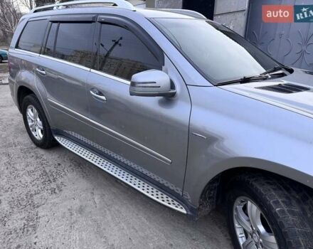 Сірий Мерседес ГЛ-Клас, об'ємом двигуна 3 л та пробігом 340 тис. км за 19000 $, фото 1 на Automoto.ua