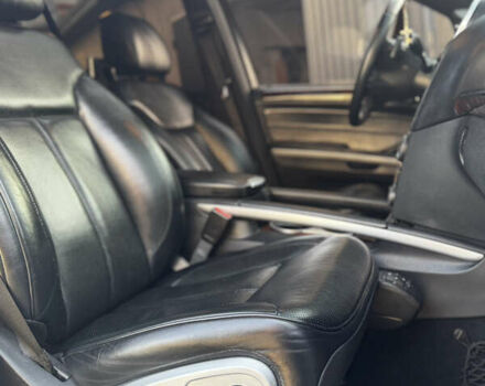 Серый Мерседес ГЛ-класс, объемом двигателя 5.5 л и пробегом 208 тыс. км за 16800 $, фото 13 на Automoto.ua