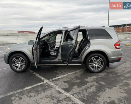 Серый Мерседес ГЛ-класс, объемом двигателя 2.99 л и пробегом 284 тыс. км за 16300 $, фото 27 на Automoto.ua