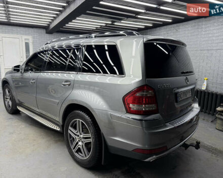 Серый Мерседес ГЛ-класс, объемом двигателя 2.99 л и пробегом 284 тыс. км за 16300 $, фото 4 на Automoto.ua
