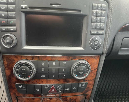 Сірий Мерседес ГЛ-Клас, об'ємом двигуна 2.99 л та пробігом 234 тис. км за 15300 $, фото 9 на Automoto.ua