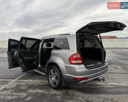 Серый Мерседес ГЛ-класс, объемом двигателя 2.99 л и пробегом 284 тыс. км за 16300 $, фото 29 на Automoto.ua