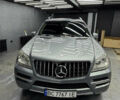 Серый Мерседес ГЛ-класс, объемом двигателя 2.99 л и пробегом 284 тыс. км за 16300 $, фото 1 на Automoto.ua