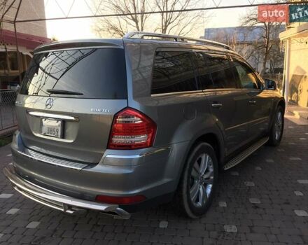 Серый Мерседес ГЛ-класс, объемом двигателя 3 л и пробегом 133 тыс. км за 23000 $, фото 4 на Automoto.ua