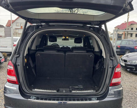 Серый Мерседес ГЛ-класс, объемом двигателя 3 л и пробегом 192 тыс. км за 17400 $, фото 48 на Automoto.ua