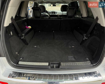 Серый Мерседес ГЛ-класс, объемом двигателя 4.66 л и пробегом 220 тыс. км за 24600 $, фото 25 на Automoto.ua