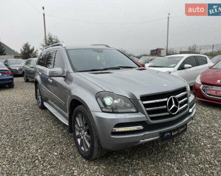 Серый Мерседес ГЛ-класс, объемом двигателя 3 л и пробегом 309 тыс. км за 20500 $, фото 2 на Automoto.ua