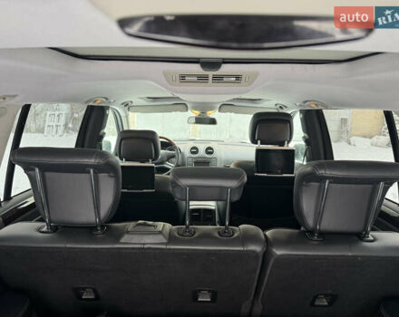 Сірий Мерседес ГЛ-Клас, об'ємом двигуна 3 л та пробігом 320 тис. км за 19800 $, фото 29 на Automoto.ua