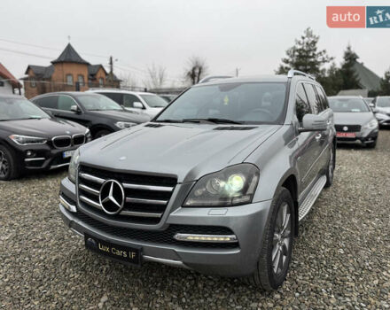 Серый Мерседес ГЛ-класс, объемом двигателя 3 л и пробегом 309 тыс. км за 20500 $, фото 6 на Automoto.ua