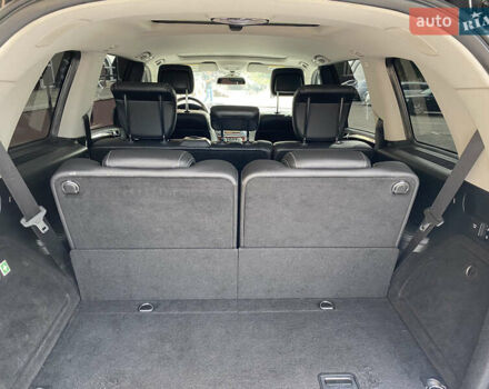 Сірий Мерседес ГЛ-Клас, об'ємом двигуна 2.99 л та пробігом 243 тис. км за 17000 $, фото 19 на Automoto.ua