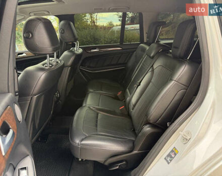 Серый Мерседес ГЛ-класс, объемом двигателя 4.66 л и пробегом 220 тыс. км за 24600 $, фото 24 на Automoto.ua