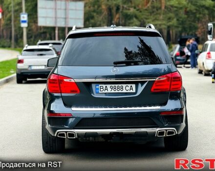 Серый Мерседес ГЛ-класс, объемом двигателя 3 л и пробегом 190 тыс. км за 25500 $, фото 4 на Automoto.ua