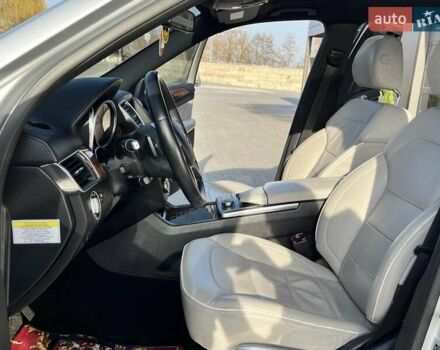 Сірий Мерседес ГЛ-Клас, об'ємом двигуна 4.7 л та пробігом 325 тис. км за 23900 $, фото 7 на Automoto.ua