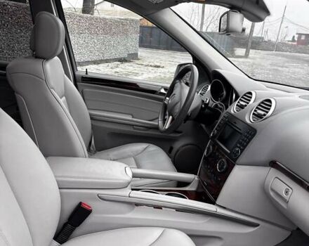 Сірий Мерседес ГЛ-Клас, об'ємом двигуна 2.99 л та пробігом 290 тис. км за 19900 $, фото 26 на Automoto.ua