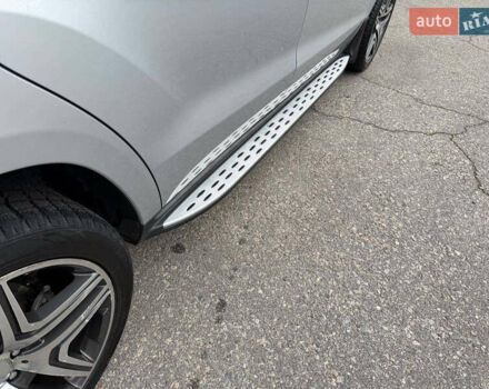 Серый Мерседес ГЛ-класс, объемом двигателя 4.66 л и пробегом 220 тыс. км за 24600 $, фото 26 на Automoto.ua