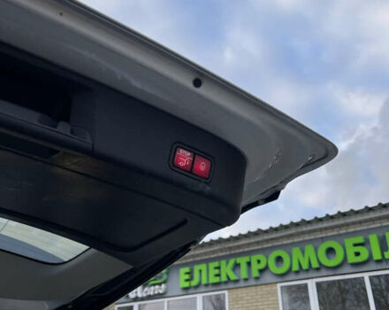 Серый Мерседес ГЛ-класс, объемом двигателя 3 л и пробегом 240 тыс. км за 22900 $, фото 37 на Automoto.ua