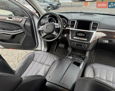 Серый Мерседес ГЛ-класс, объемом двигателя 4.66 л и пробегом 225 тыс. км за 19999 $, фото 21 на Automoto.ua