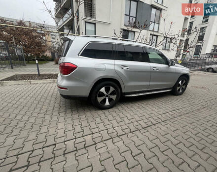 Серый Мерседес ГЛ-класс, объемом двигателя 3 л и пробегом 153 тыс. км за 23700 $, фото 9 на Automoto.ua