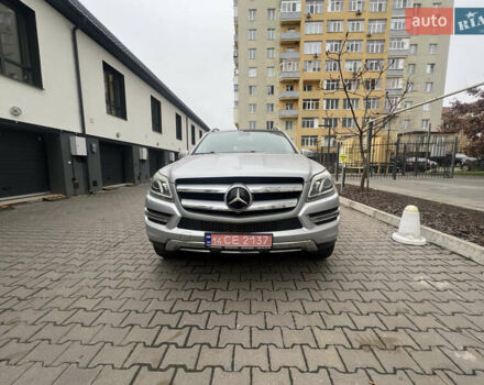 Серый Мерседес ГЛ-класс, объемом двигателя 3 л и пробегом 153 тыс. км за 23700 $, фото 3 на Automoto.ua