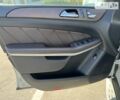 Серый Мерседес ГЛ-класс, объемом двигателя 3 л и пробегом 160 тыс. км за 25900 $, фото 10 на Automoto.ua