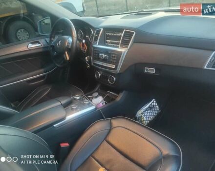 Серый Мерседес ГЛ-класс, объемом двигателя 3 л и пробегом 206 тыс. км за 28200 $, фото 8 на Automoto.ua