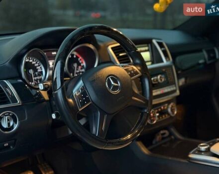 Серый Мерседес ГЛ-класс, объемом двигателя 4.66 л и пробегом 240 тыс. км за 22500 $, фото 47 на Automoto.ua