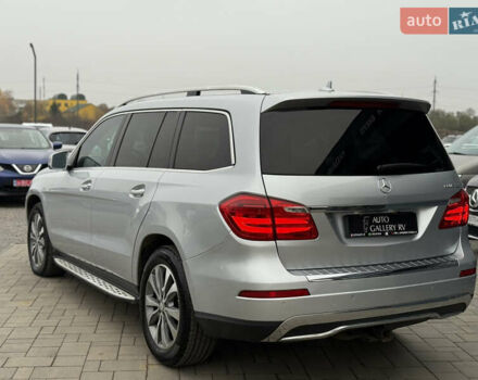 Серый Мерседес ГЛ-класс, объемом двигателя 3 л и пробегом 272 тыс. км за 21888 $, фото 7 на Automoto.ua