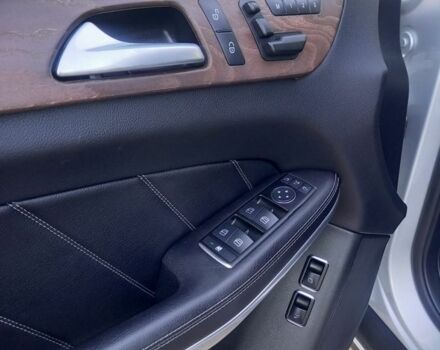 Серый Мерседес ГЛ-класс, объемом двигателя 3 л и пробегом 240 тыс. км за 24500 $, фото 6 на Automoto.ua