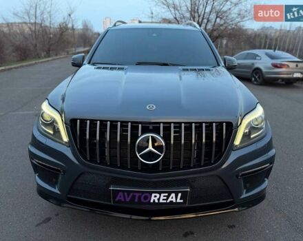 Серый Мерседес ГЛ-класс, объемом двигателя 4.66 л и пробегом 240 тыс. км за 22500 $, фото 17 на Automoto.ua