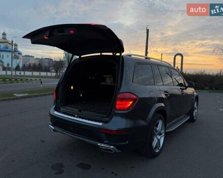 Серый Мерседес ГЛ-класс, объемом двигателя 4.66 л и пробегом 240 тыс. км за 22500 $, фото 34 на Automoto.ua