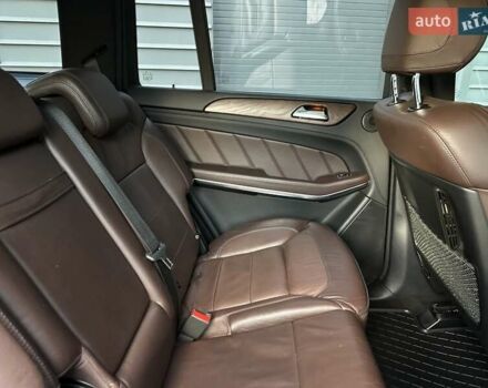 Мерседес ГЛ-Клас 2013 у Києві на Automoto.ua Сірий Мерседес ГЛ-Клас, об'ємом двигуна 3 л та пробігом 215 тис. км за 24650 $, фото 59 на Automoto.ua