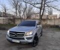 Серый Мерседес ГЛ-класс, объемом двигателя 3 л и пробегом 253 тыс. км за 23900 $, фото 1 на Automoto.ua