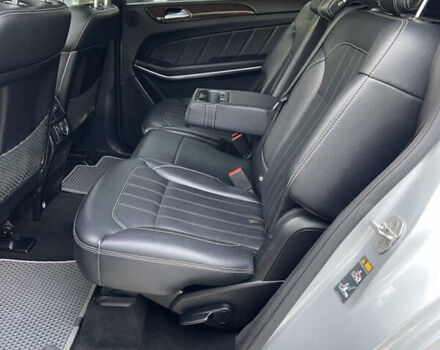 Серый Мерседес ГЛ-класс, объемом двигателя 3 л и пробегом 240 тыс. км за 22900 $, фото 29 на Automoto.ua