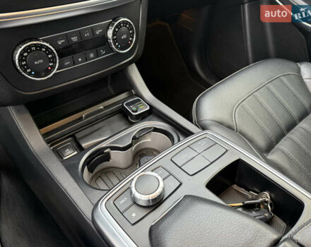 Серый Мерседес ГЛ-класс, объемом двигателя 4.66 л и пробегом 225 тыс. км за 19999 $, фото 34 на Automoto.ua