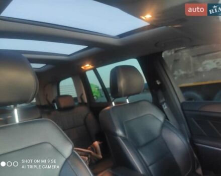 Серый Мерседес ГЛ-класс, объемом двигателя 3 л и пробегом 206 тыс. км за 28200 $, фото 7 на Automoto.ua