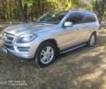 Серый Мерседес ГЛ-класс, объемом двигателя 3 л и пробегом 202 тыс. км за 29500 $, фото 1 на Automoto.ua