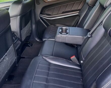 Серый Мерседес ГЛ-класс, объемом двигателя 3 л и пробегом 240 тыс. км за 24500 $, фото 4 на Automoto.ua