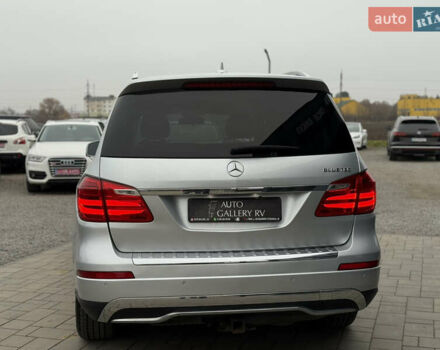 Серый Мерседес ГЛ-класс, объемом двигателя 3 л и пробегом 272 тыс. км за 21888 $, фото 8 на Automoto.ua