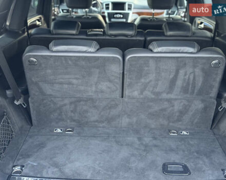 Серый Мерседес ГЛ-класс, объемом двигателя 3 л и пробегом 226 тыс. км за 24400 $, фото 24 на Automoto.ua