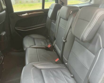 Серый Мерседес ГЛ-класс, объемом двигателя 3 л и пробегом 84 тыс. км за 7000 $, фото 11 на Automoto.ua