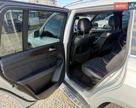 Мерседес ГЛ-класс 2014 в Коломые на Automoto.ua Серый Мерседес ГЛ-класс, объемом двигателя 3 л и пробегом 199 тыс. км за 25699 $, фото 27 на Automoto.ua